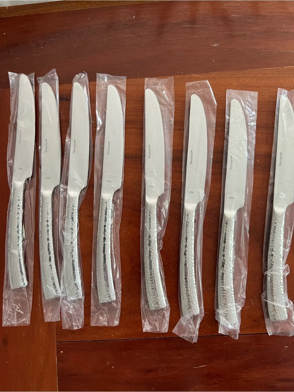 Tomodachi Stainless Steel Dinner Knives - Set of 8